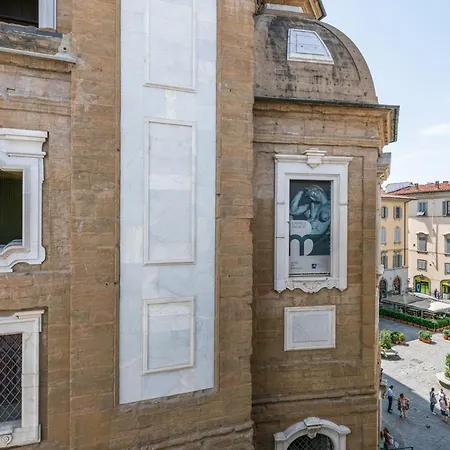 Pietre Dure Apartment *